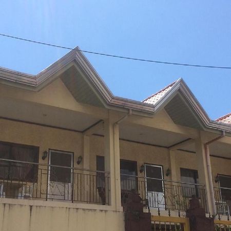 Sunrise Apartelle 오롱가포 외부 사진