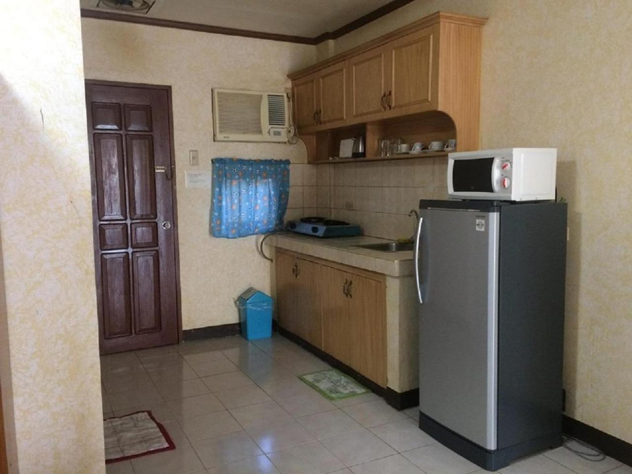 Sunrise Apartelle 오롱가포 외부 사진